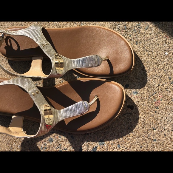 Micheal Kors Sandals set - Picture 10 of 12